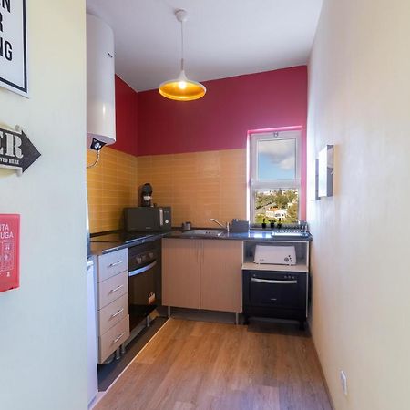 Max Crib - Seafront 2 Bedroom Apart With Ac And Private Parking In Armação de Pêra Kültér fotó